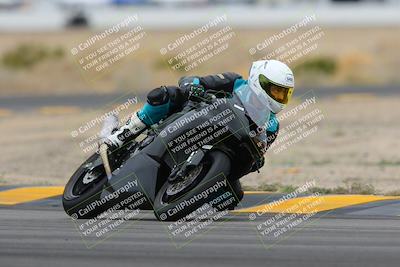 media/Jan-14-2023-SoCal Trackdays (Sat) [[497694156f]]/Turn 4 Set 1 (1020am)/